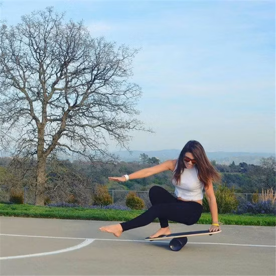 Hoverboard de plástico resistente, tabla de equilibrio de Yoga con autoequilibrio, tabla de equilibrio de entrenador con asas