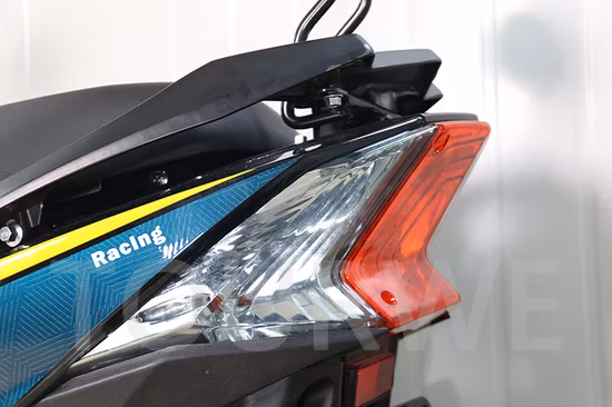 Flymate China Fabricante Motocicleta eléctrica CKD para adultos barata de alta velocidad